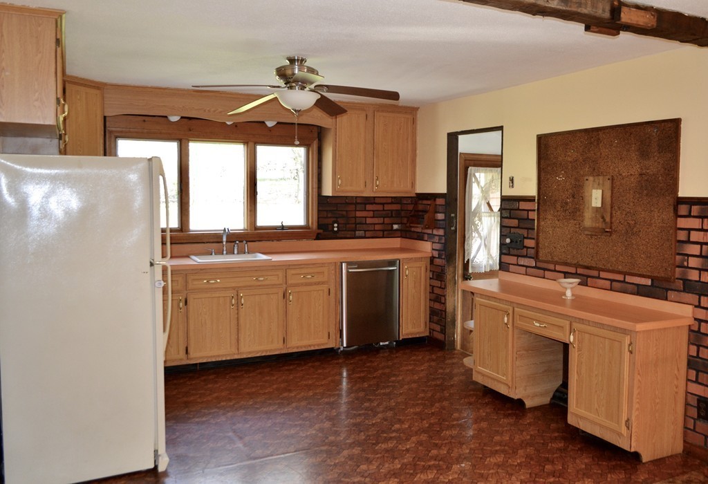8 Alpha Road Groveland, MA 01834 - Photo 7 of 18 Gallery Image 7