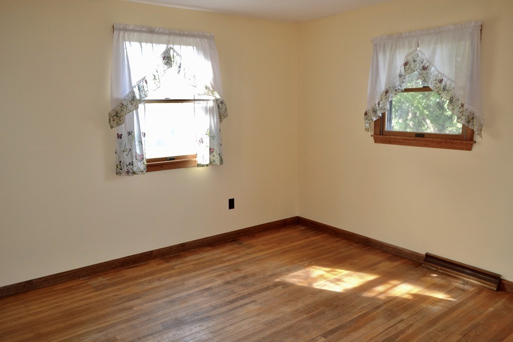 8 Alpha Road Groveland, MA 01834 - Photo 10 of 18 Gallery Image 10