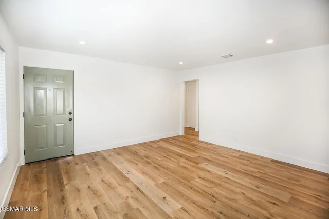 a view of empty room