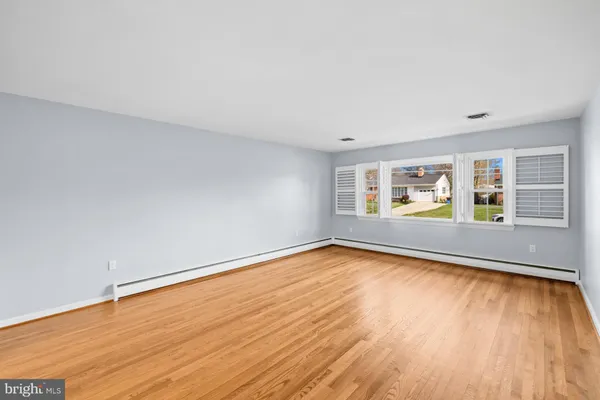 $650,000 | 807 Winhall Way, Silver Spring, MD 20904