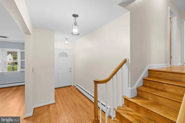 $650,000 | 807 Winhall Way, Silver Spring, MD 20904