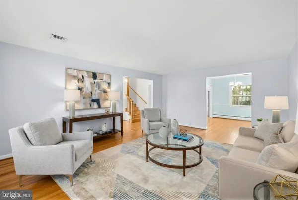 $650,000 | 807 Winhall Way, Silver Spring, MD 20904