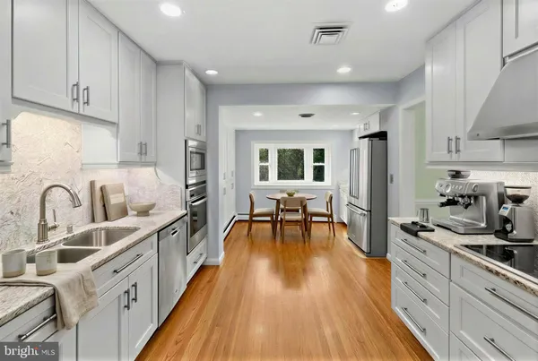 $650,000 | 807 Winhall Way, Silver Spring, MD 20904