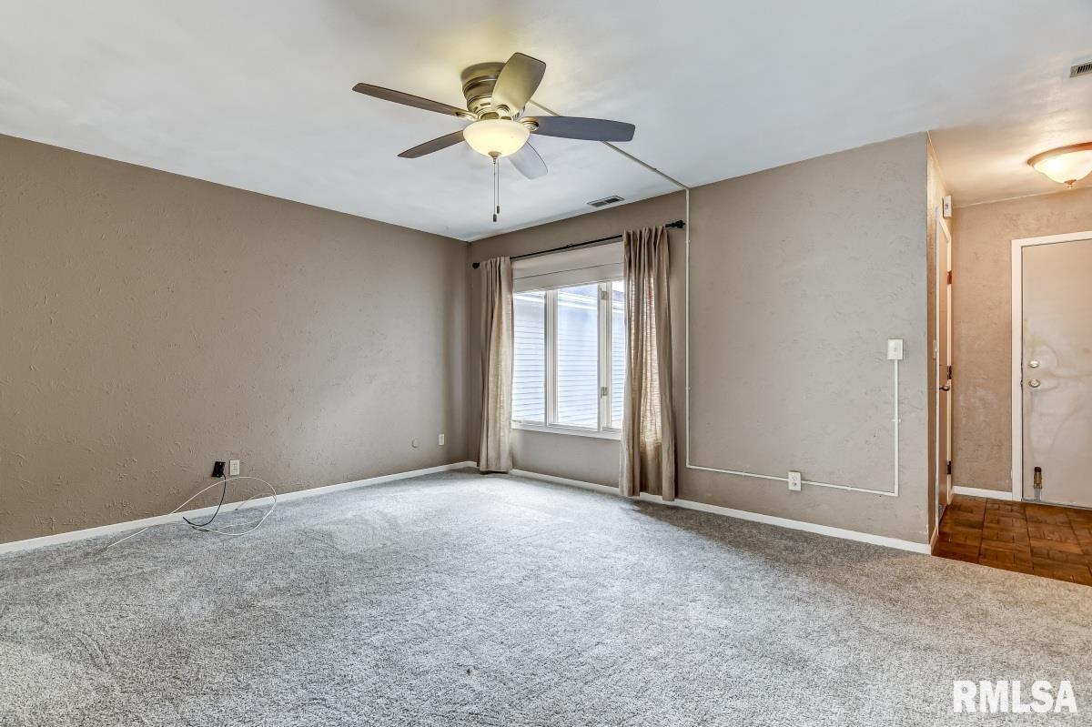 5 Brookside Place Springfield, IL 62704 - Photo 7 of 27 Gallery Image 7