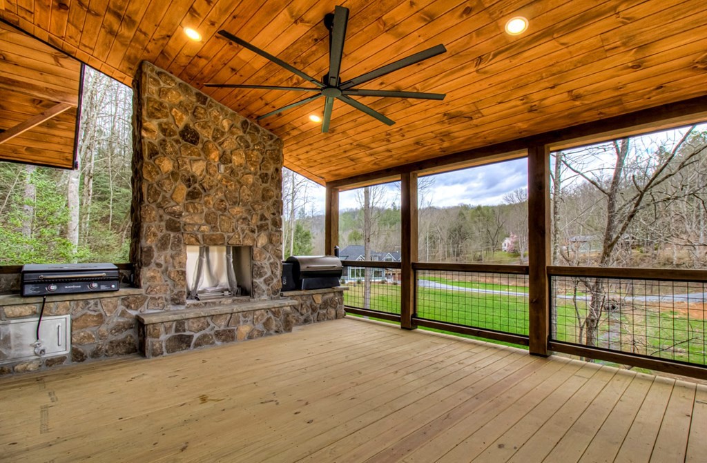 125 Tunis Road Sevierville, TN 37876 - Photo 17 of 53 Gallery Image 17