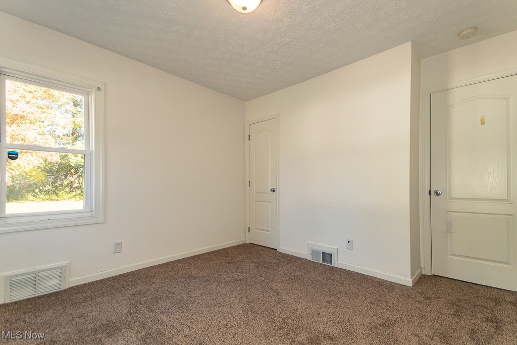 22151 Hadden Road Euclid, OH 44117 - Photo 17 of 38 Bedroom 2
