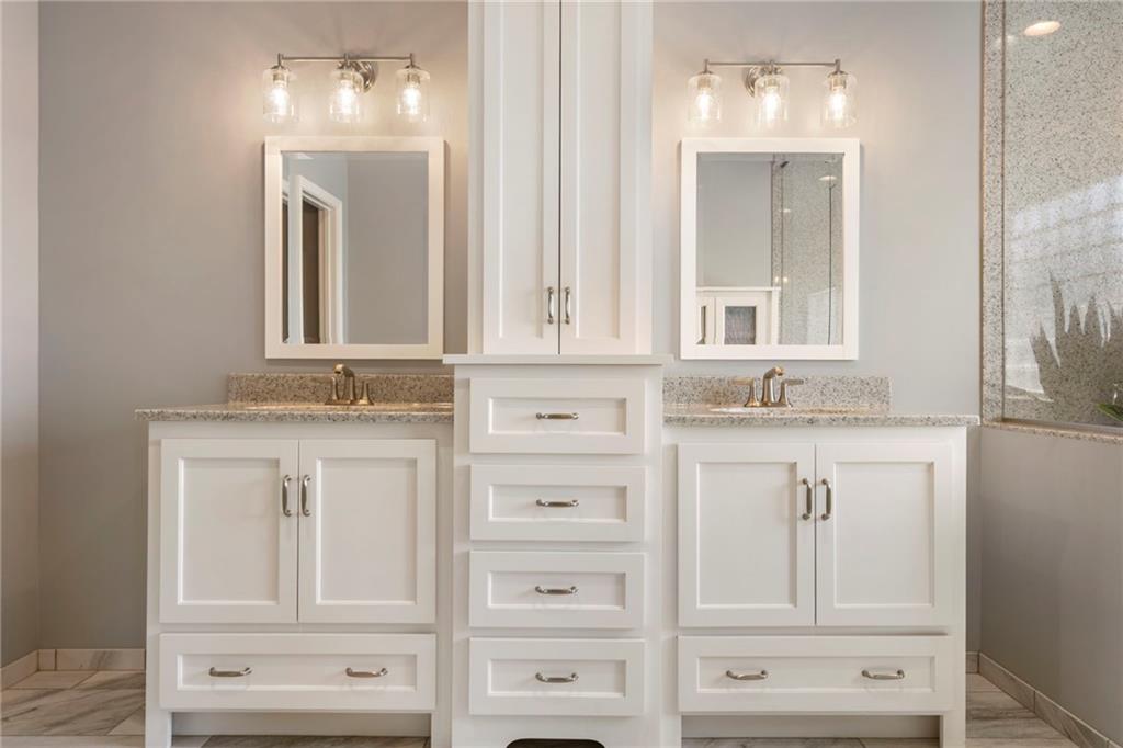 25605 Parallel Road Tonganoxie, KS 66086 - Photo 19 of 50