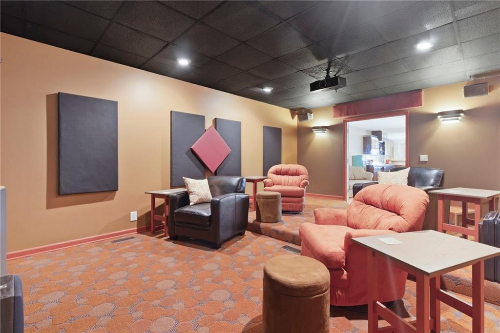 25605 Parallel Road Tonganoxie, KS 66086 - Photo 33 of 50