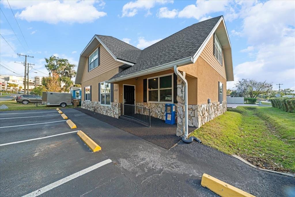 434 Southwest 14th Street, Unit A Ocala, FL 34471 - Photo 12 of 97