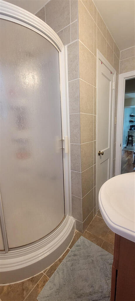1027 Overland Road Southwest Roanoke, VA 24015 - Photo 15 of 45 18418017_184180_S