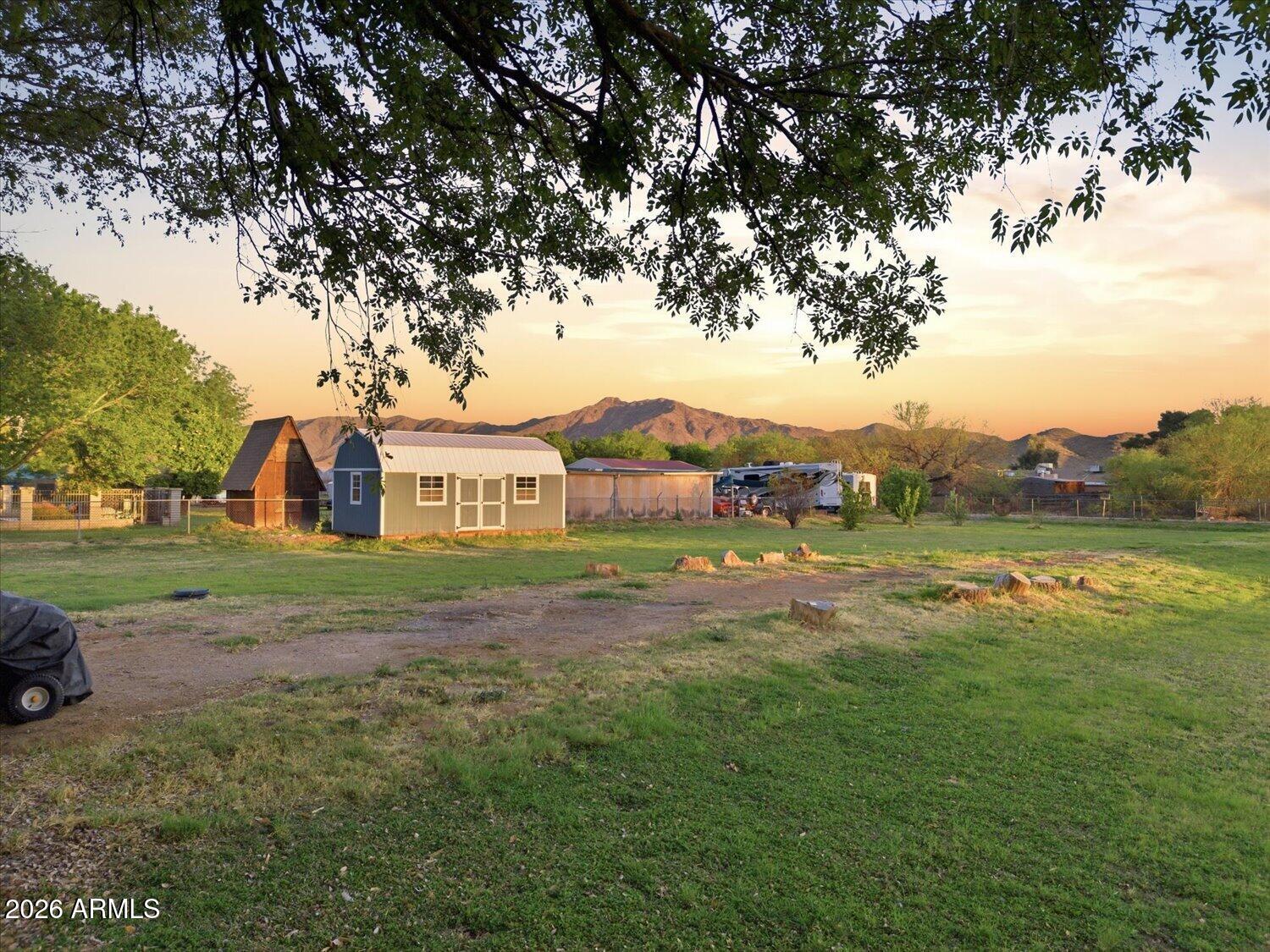 4745 West Piedmont Road Laveen, AZ 85339 - Photo 11 of 49 An entire acre