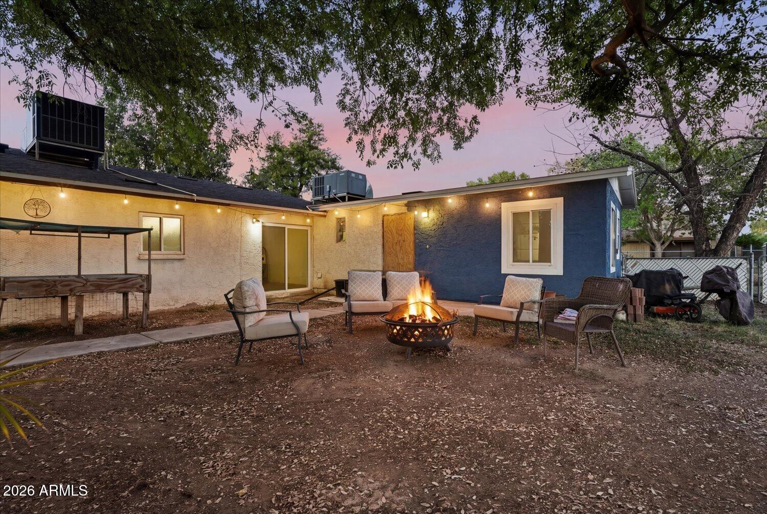 4745 West Piedmont Road Laveen, AZ 85339 - Photo 31 of 49 Sitting Area