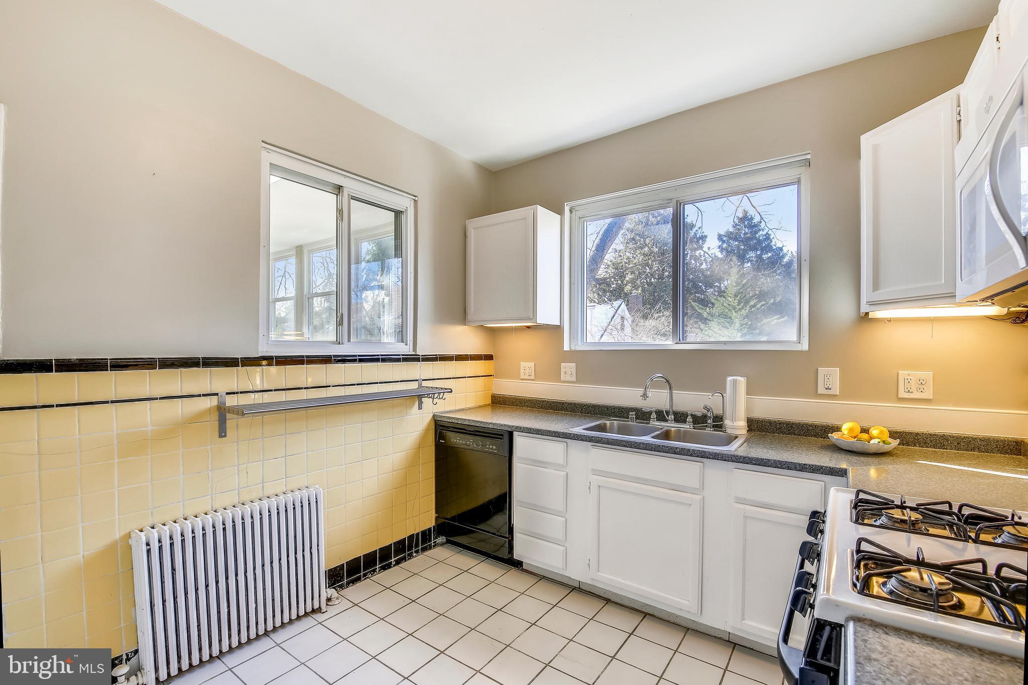 746 Thayer Avenue Silver Spring, MD 20910 - Photo 11 of 56