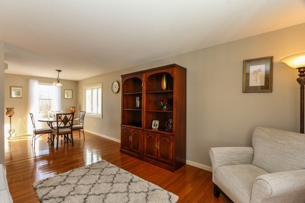 25 Gates Avenue Springfield, MA 01118 - Photo 11 of 40 Gallery Image 11