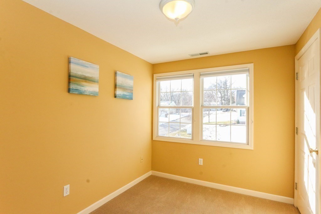 25 Gates Avenue Springfield, MA 01118 - Photo 32 of 40 Gallery Image 32