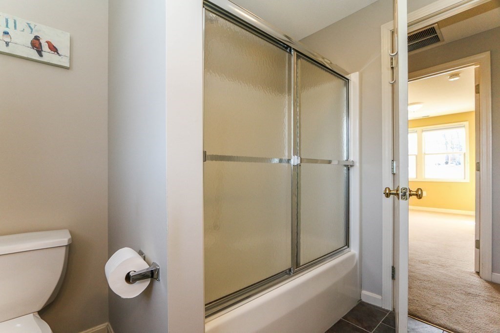 25 Gates Avenue Springfield, MA 01118 - Photo 33 of 40 Gallery Image 33