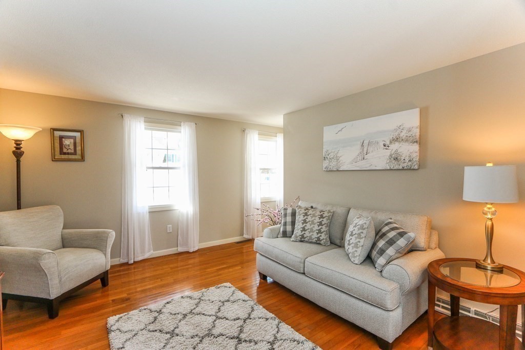 25 Gates Avenue Springfield, MA 01118 - Photo 10 of 40 Gallery Image 10