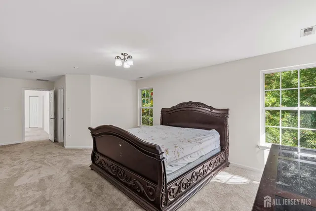 $699,999 | 406 Arnold Drive, Bordentown, NJ 08505