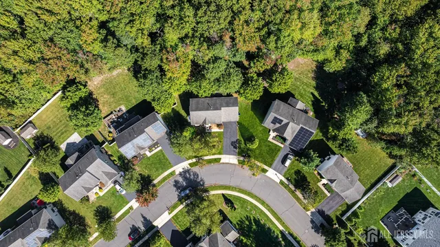 $699,999 | 406 Arnold Drive, Bordentown, NJ 08505