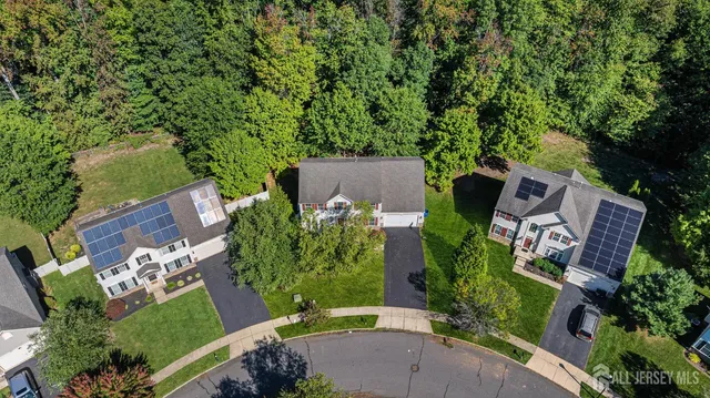 $699,999 | 406 Arnold Drive, Bordentown, NJ 08505