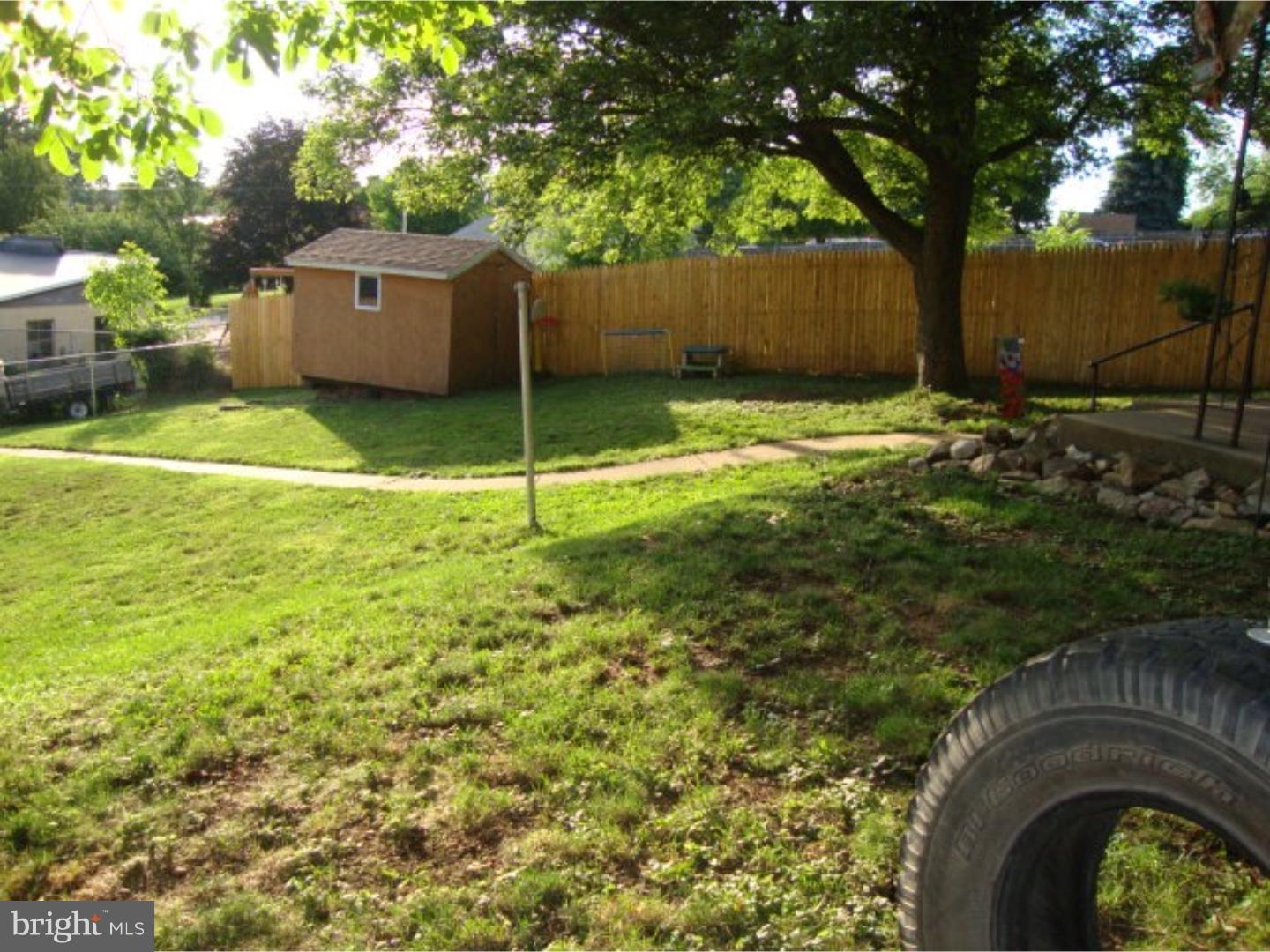2758 Kutztown Road Reading, PA 19605 - Photo 4 of 22 Back Yard