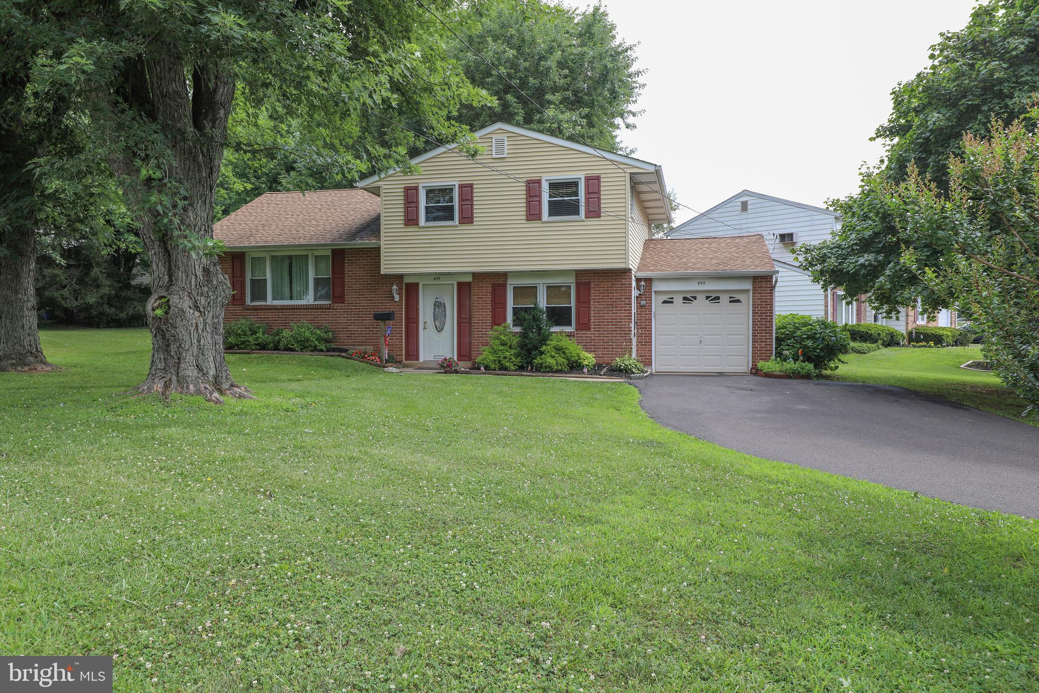 455 Coldspring Road Southampton, PA 18966 - Photo 1 of 24 Front exterior