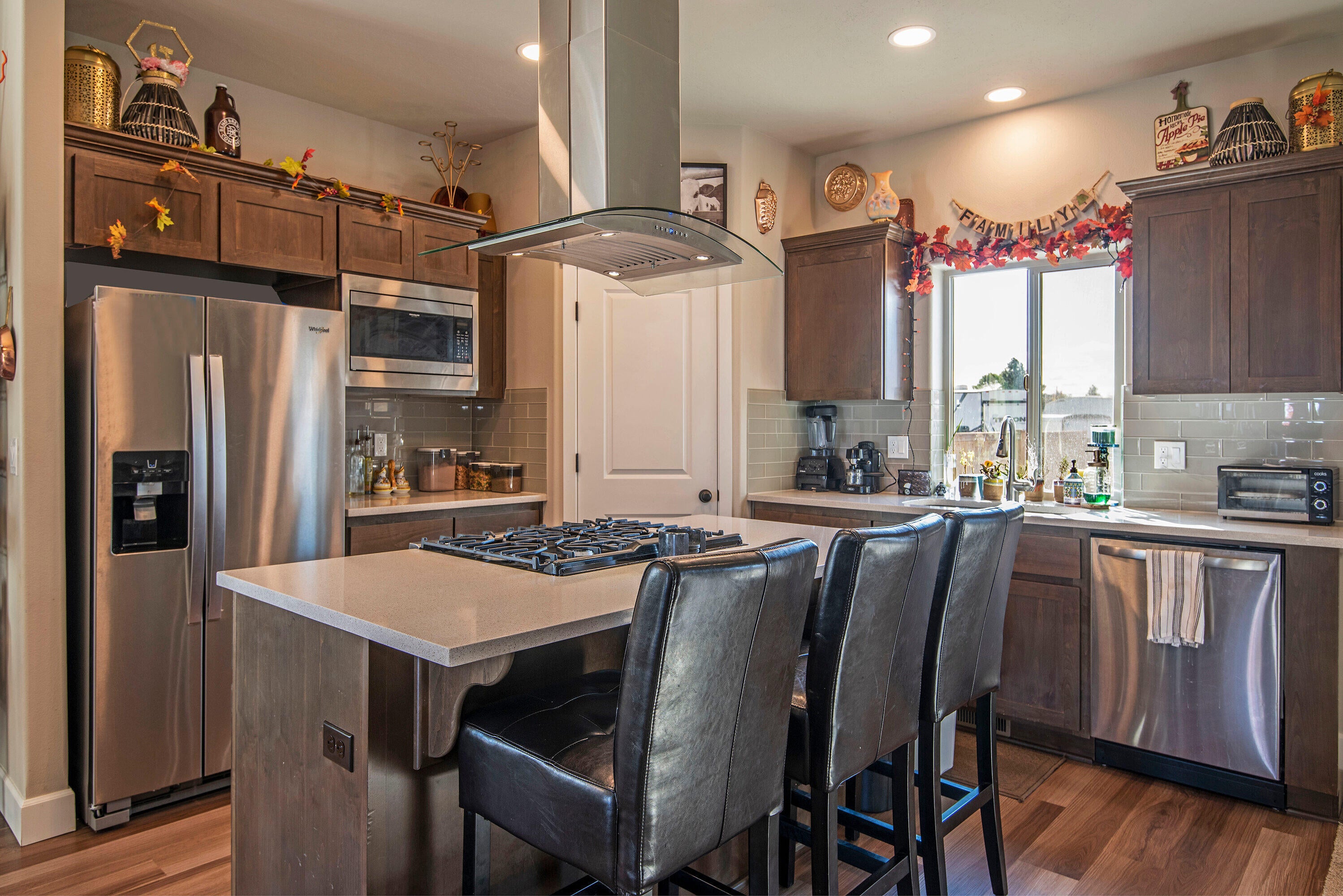 2522 Southwest Newberry Loop Redmond, OR 97756 - Photo 4 of 22 2522 SW Newberry Loop Redmond-print-005-