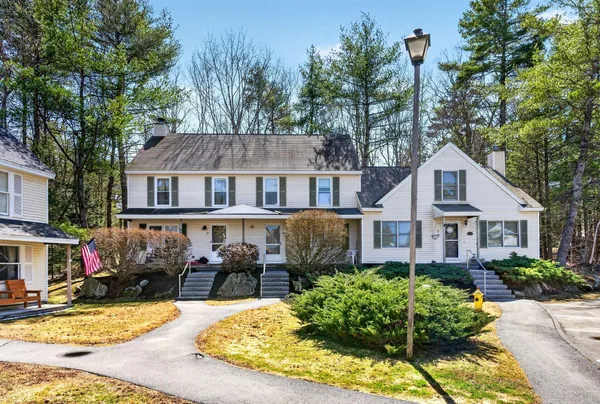 $183,700 | 56 Pine Hill Drive, Unit 56, Bath, ME 04530