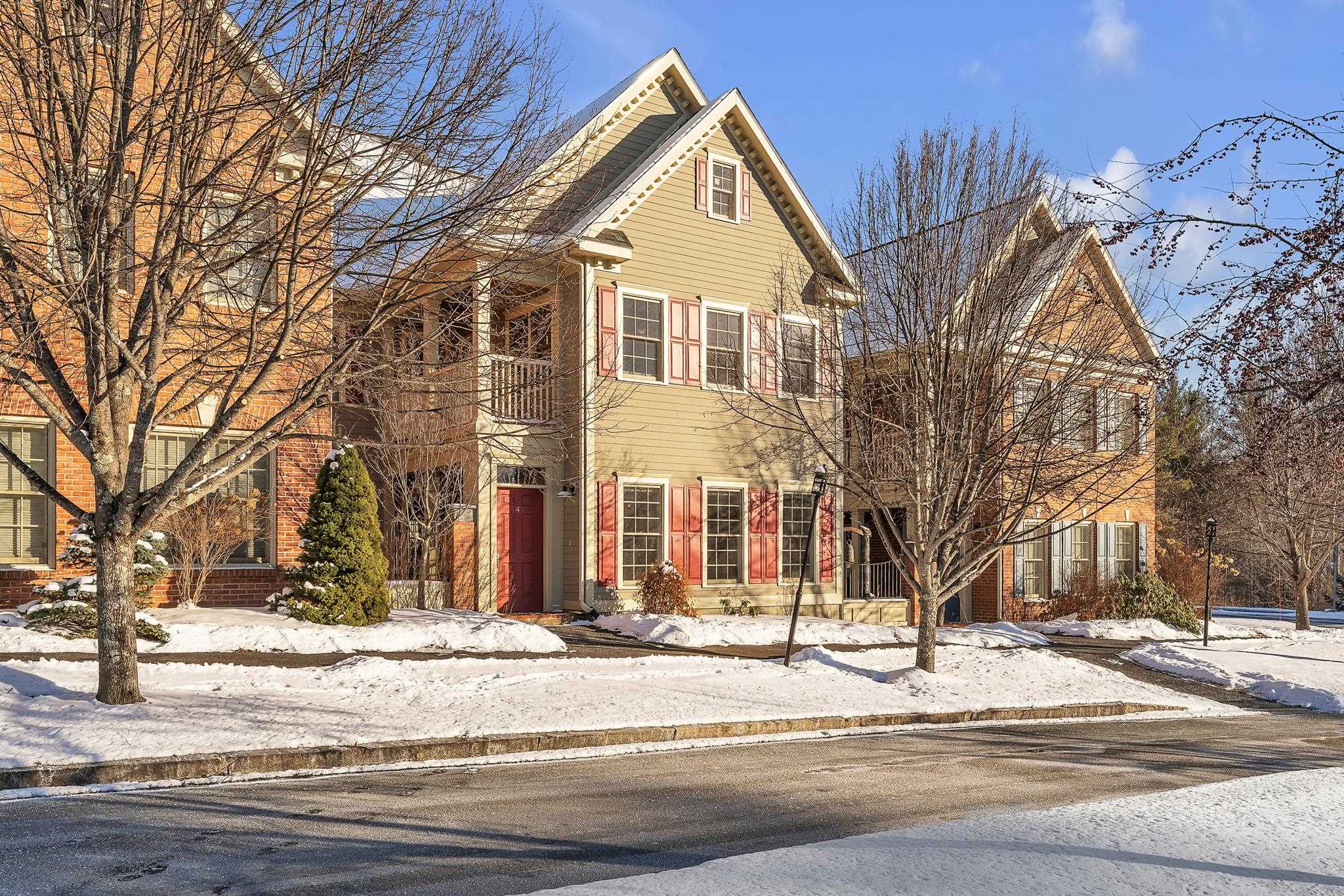 4 Stonehurst Common Hanover, NH 03755 - Photo 1 of 35 Gallery Image 1