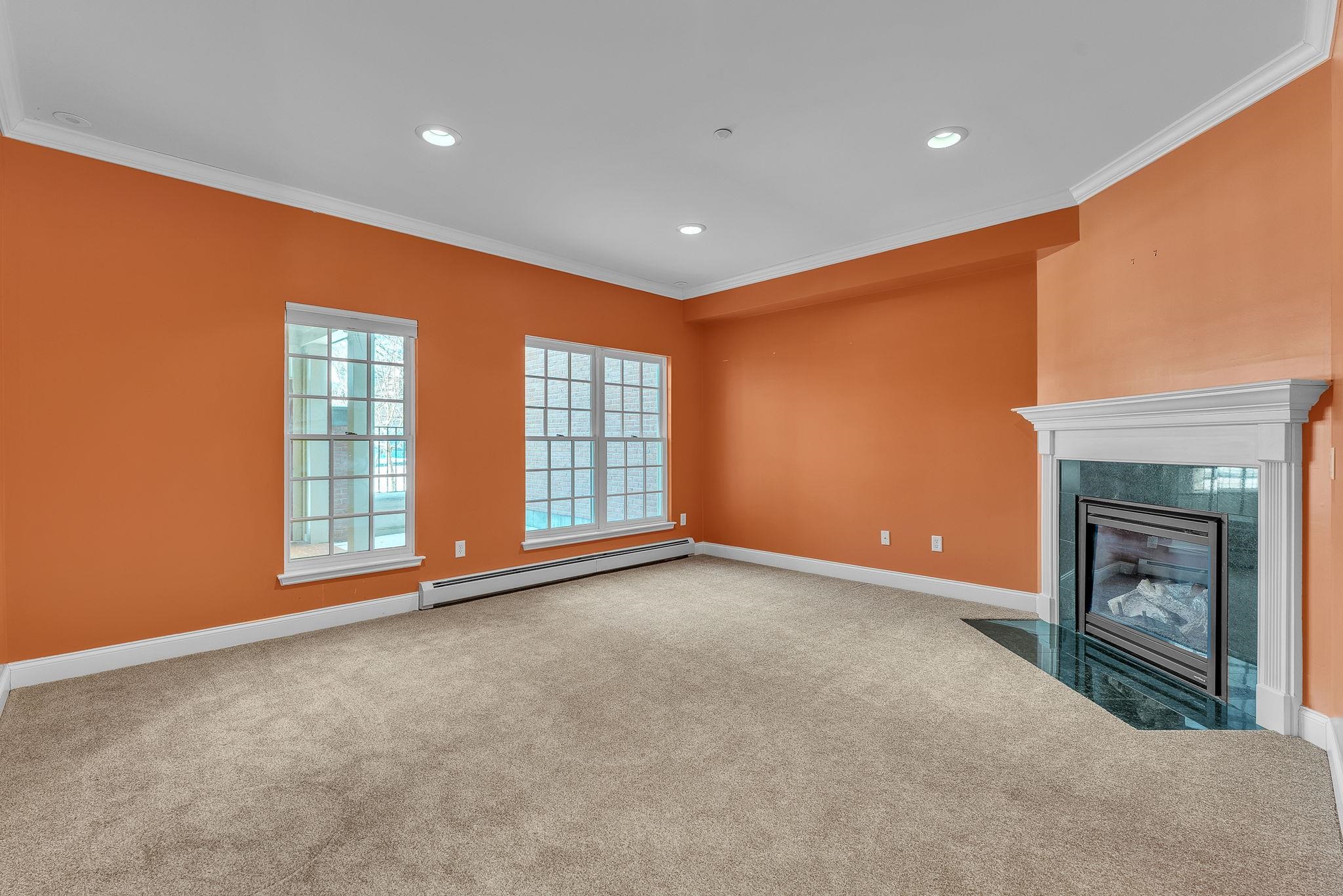 4 Stonehurst Common Hanover, NH 03755 - Photo 13 of 35 Gallery Image 13