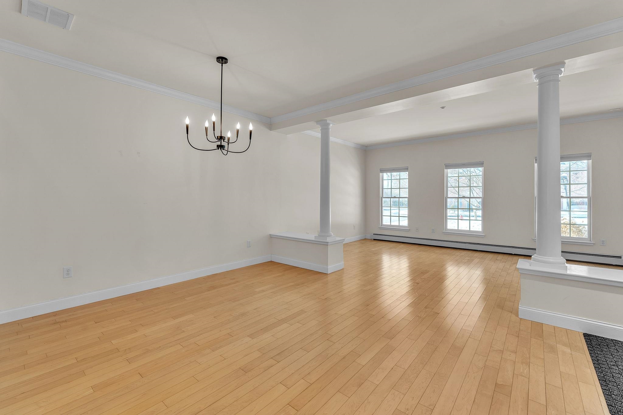 4 Stonehurst Common Hanover, NH 03755 - Photo 8 of 35 Gallery Image 8