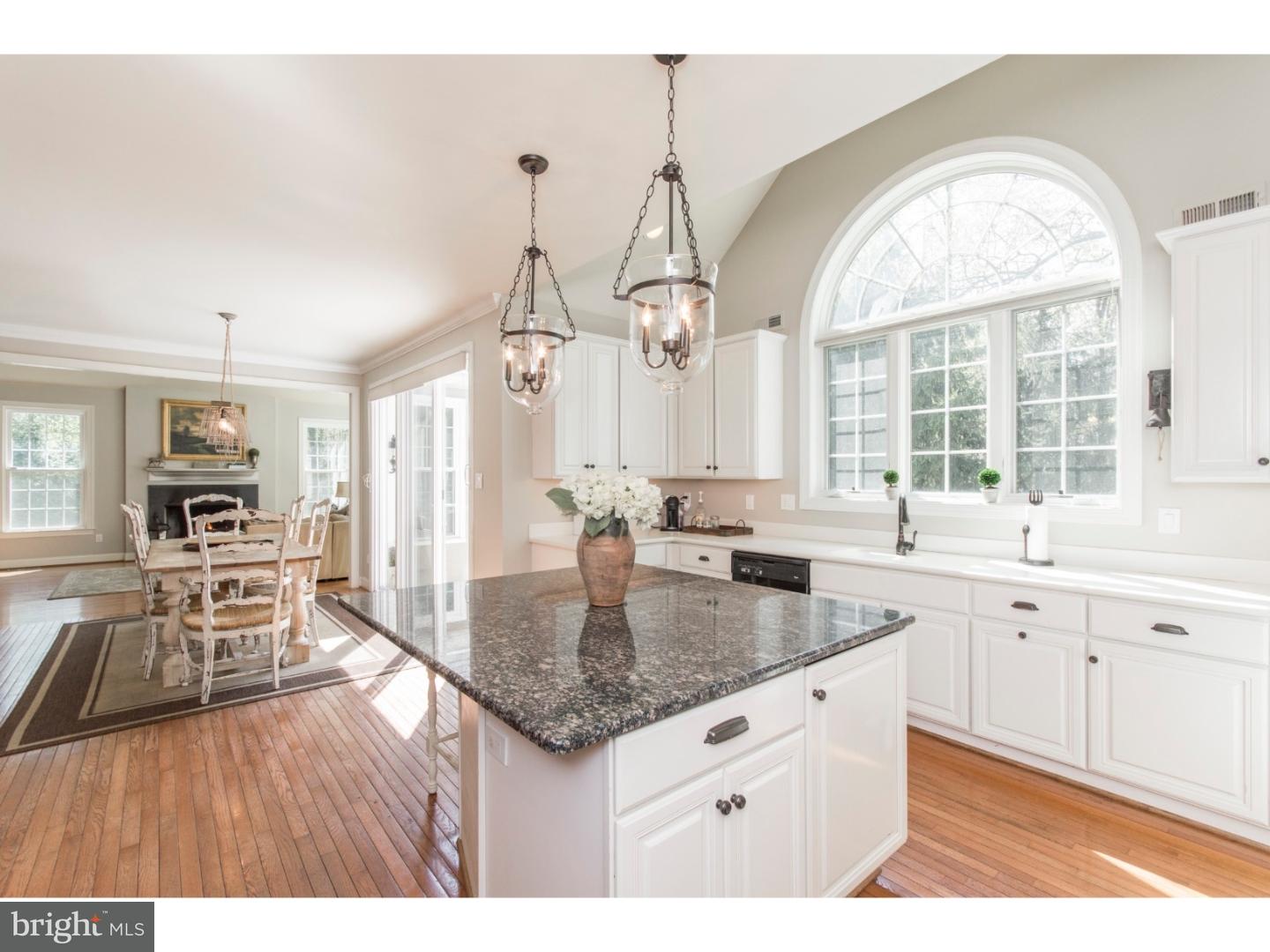 816 Caldwell Road Wayne, PA 19087 - Photo 8 of 25 Kitchen
