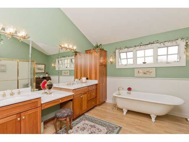 7447 Olentangy River Road Columbus, OH 43235 - Photo 17 of 30