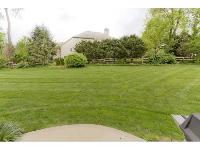 7447 Olentangy River Road Columbus, OH 43235 - Photo 30 of 30