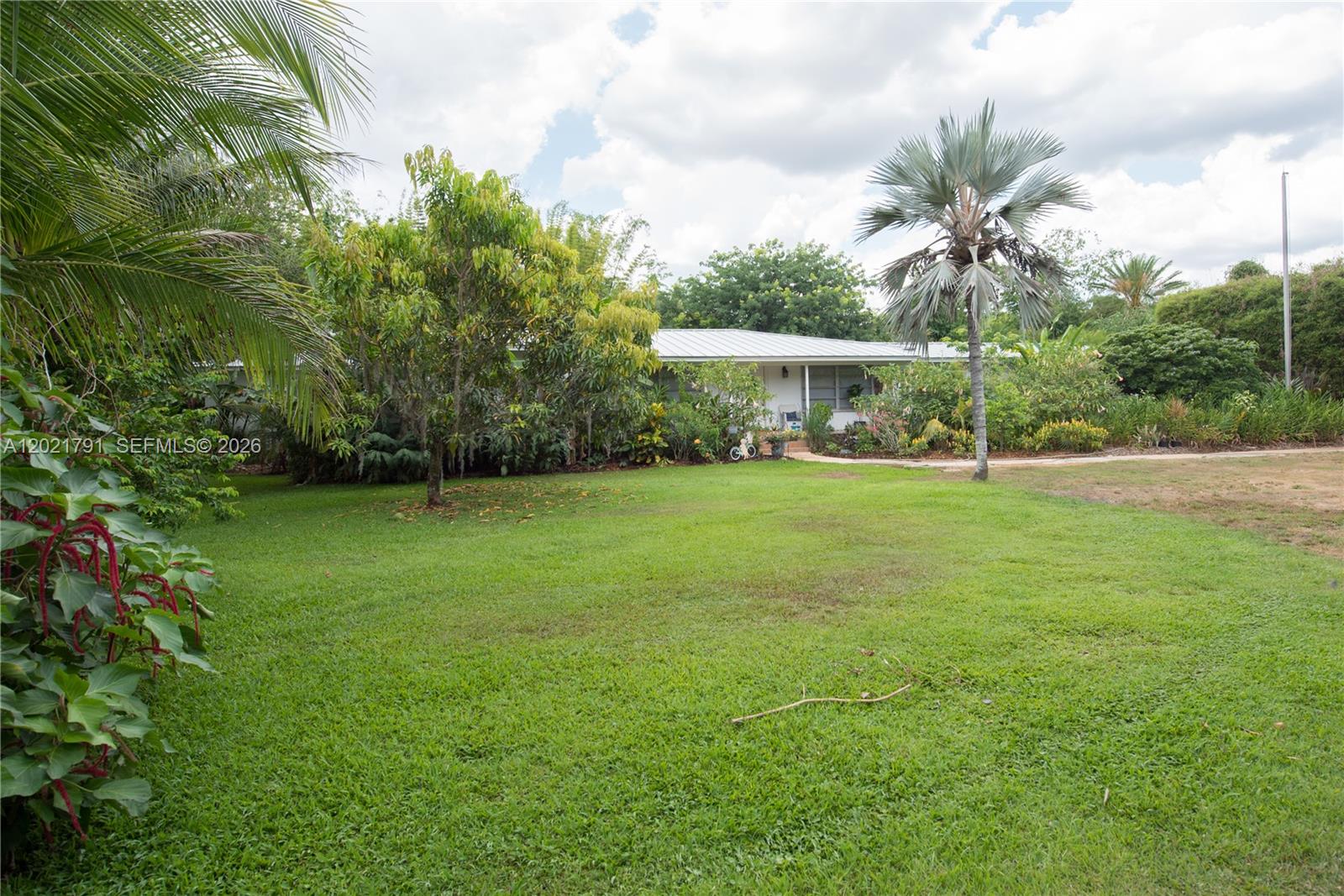 16970 Southwest 264th Street Homestead, FL 33031 - Photo 38 of 58 Front house