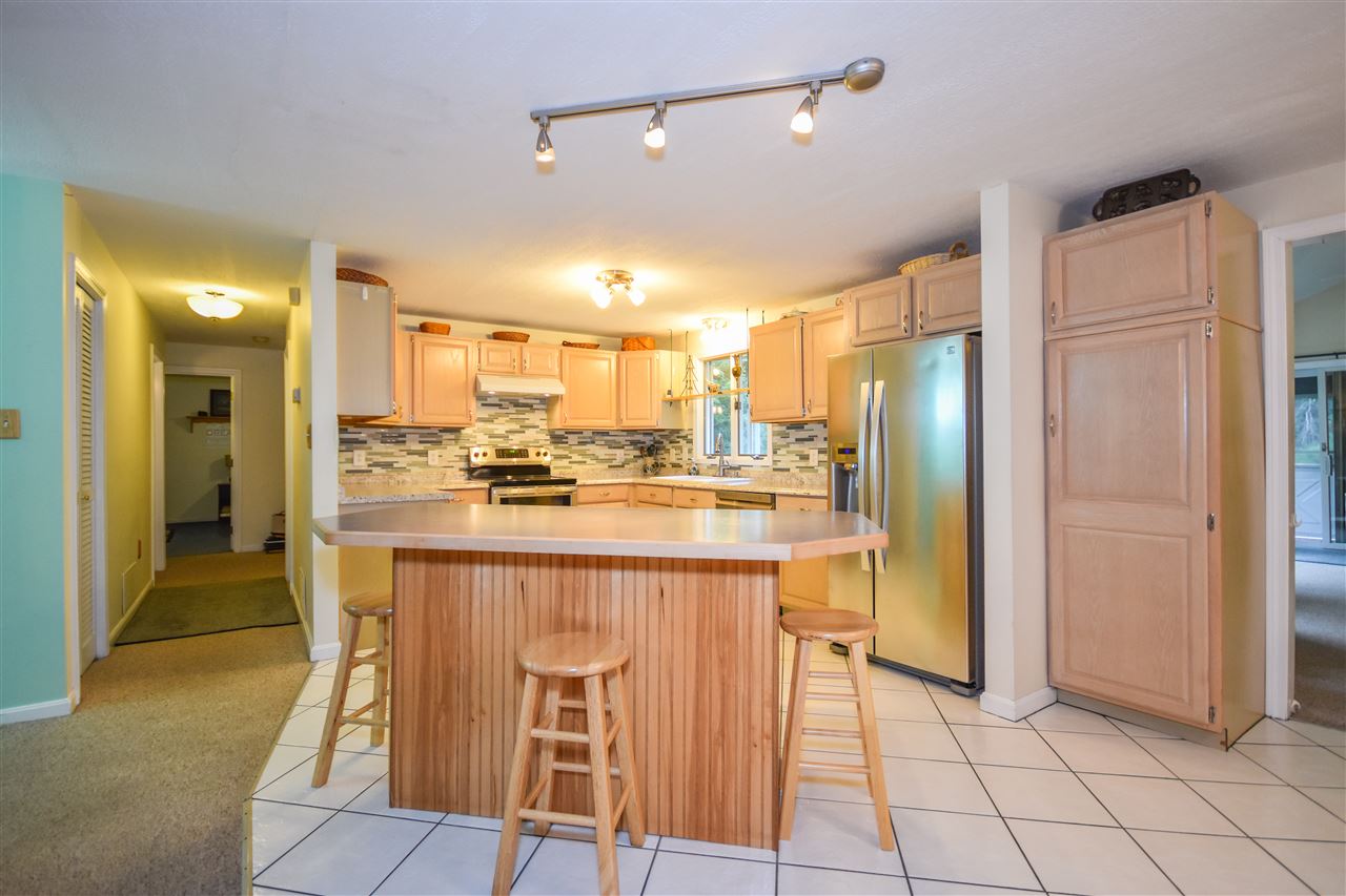 115 Oak Street Rochester, NH 03839 - Photo 3 of 23