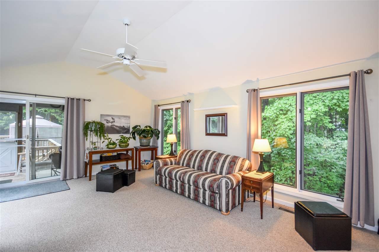 115 Oak Street Rochester, NH 03839 - Photo 5 of 23