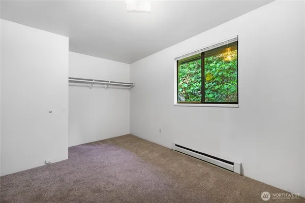 $999,999 | 1701 19th Avenue South, Seattle, WA 98144