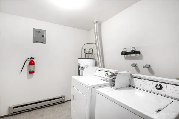 $999,999 | 1701 19th Avenue South, Seattle, WA 98144