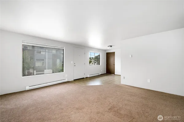 $999,999 | 1701 19th Avenue South, Seattle, WA 98144