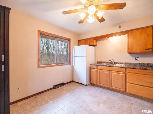 $150,000 | 288 Highway 89, Washburn, IL 61570