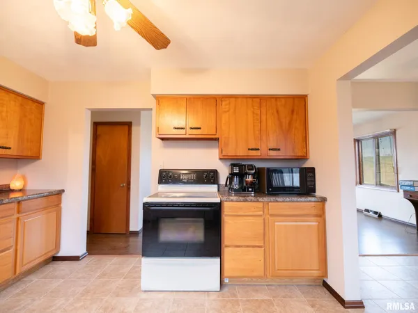 $135,750 | 288 Highway 89, Washburn, IL 61570