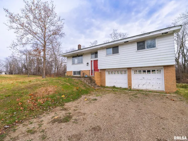 $135,750 | 288 Highway 89, Washburn, IL 61570