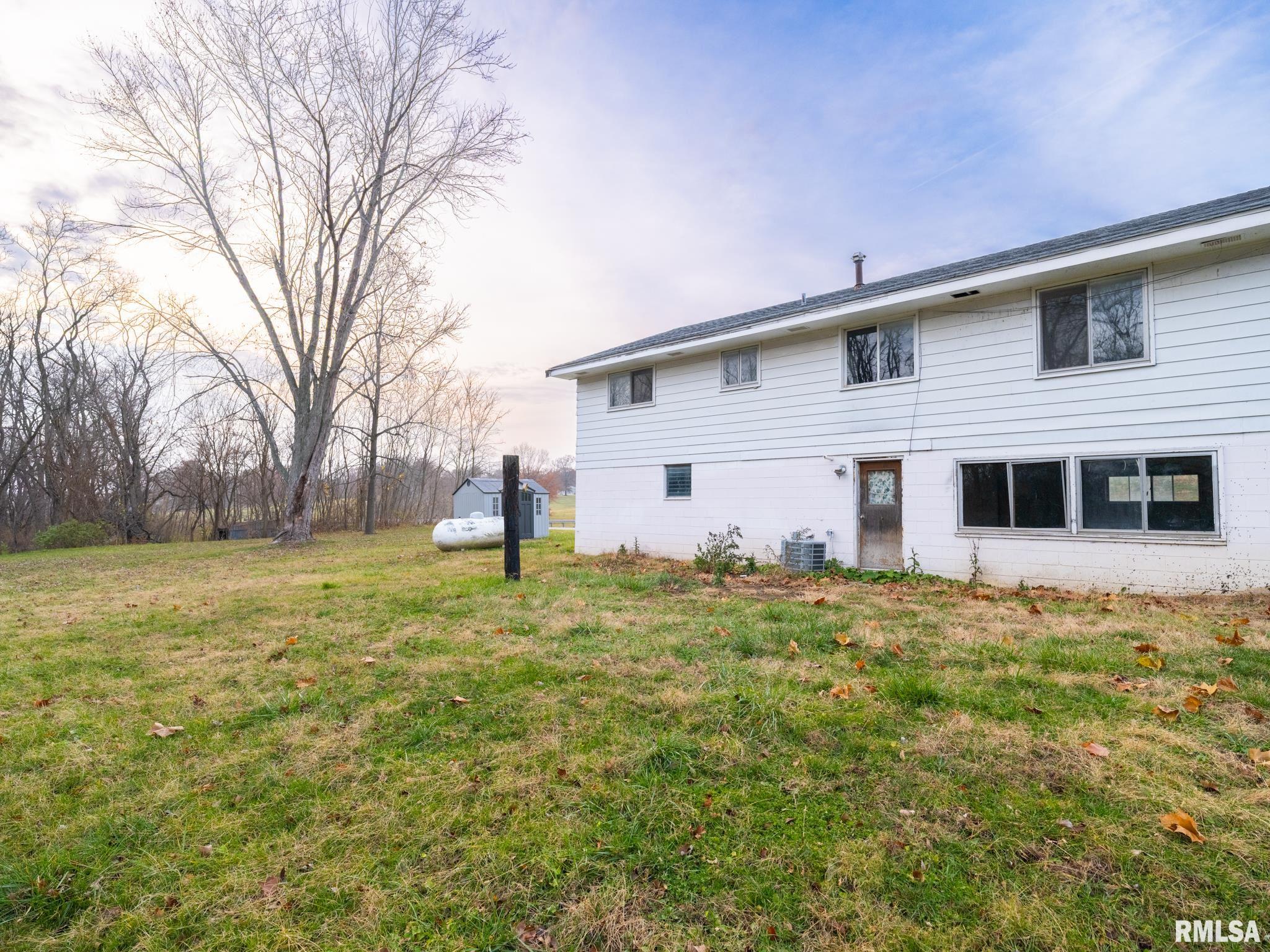 288 Highway 89 Washburn, IL 61570 - Photo 40 of 44