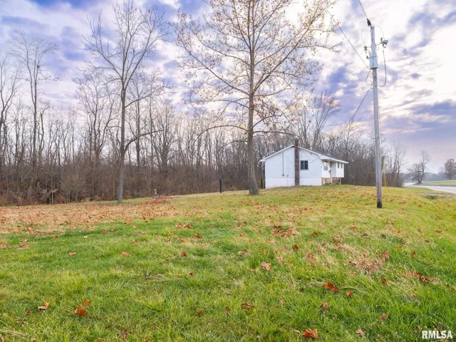$150,000 | 288 Highway 89, Washburn, IL 61570
