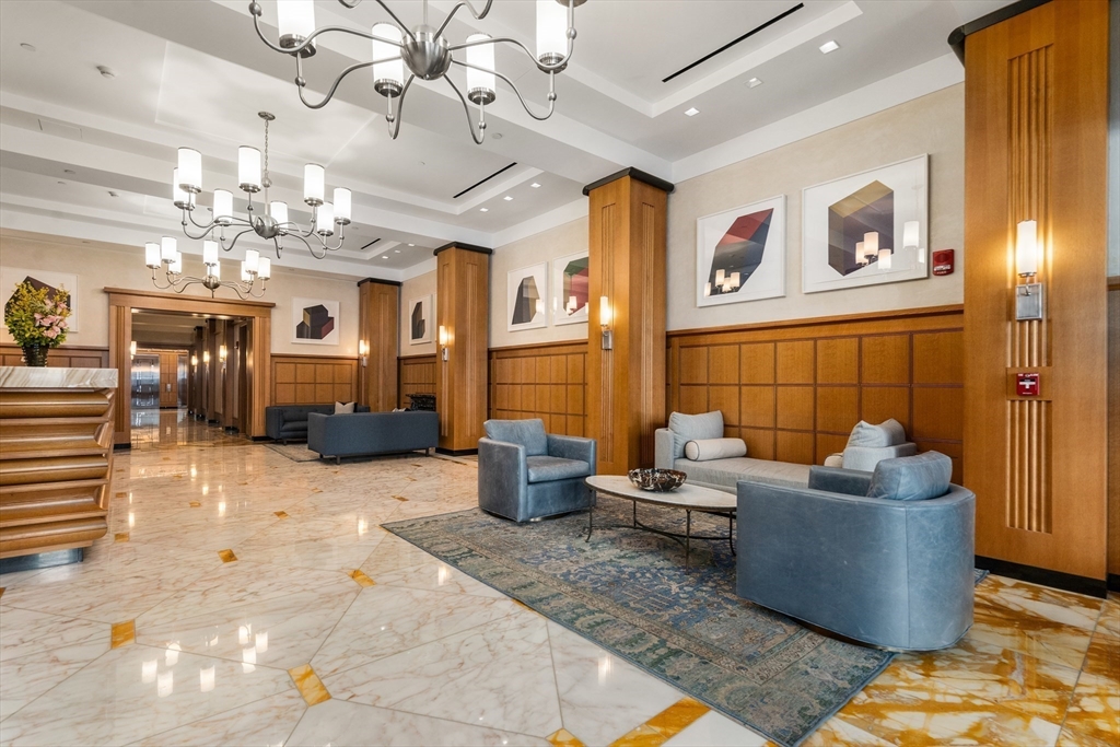 400 Stuart Street, Unit 16B Boston, MA 02116 - Photo 8 of 13