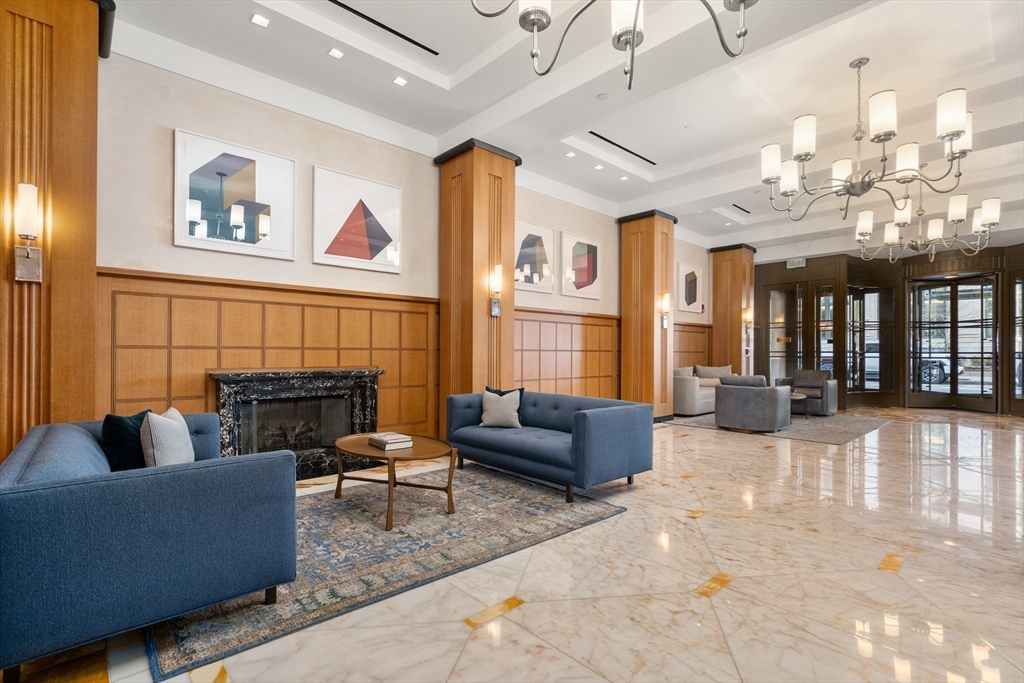 400 Stuart Street, Unit 16B Boston, MA 02116 - Photo 9 of 13