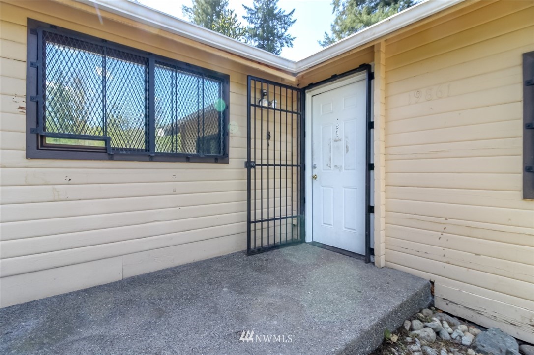 19861 Renton-Maple Valley Road Renton, WA 98058 - Photo 3 of 32 a view of front door