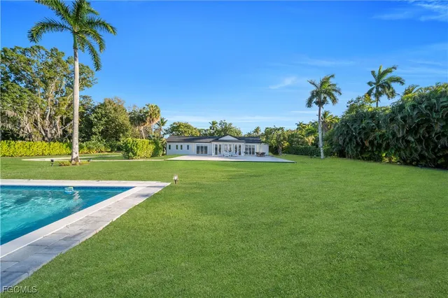 $1,899,000 | 4369 Cypress Lane, Fort Myers, FL 33905