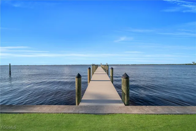 $1,899,000 | 4369 Cypress Lane, Fort Myers, FL 33905